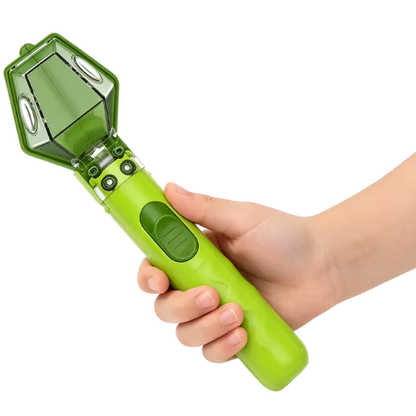 Nature Fun™ Bug Catcher & Magnifier